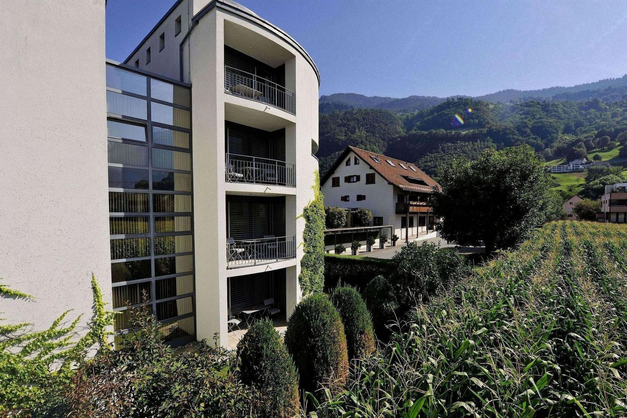Hotel Schatzmann Triesen Exterior foto
